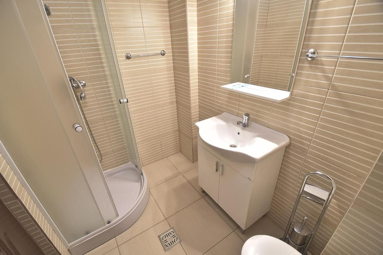 Vilagio Apartments Нэводари Экстерьер фото