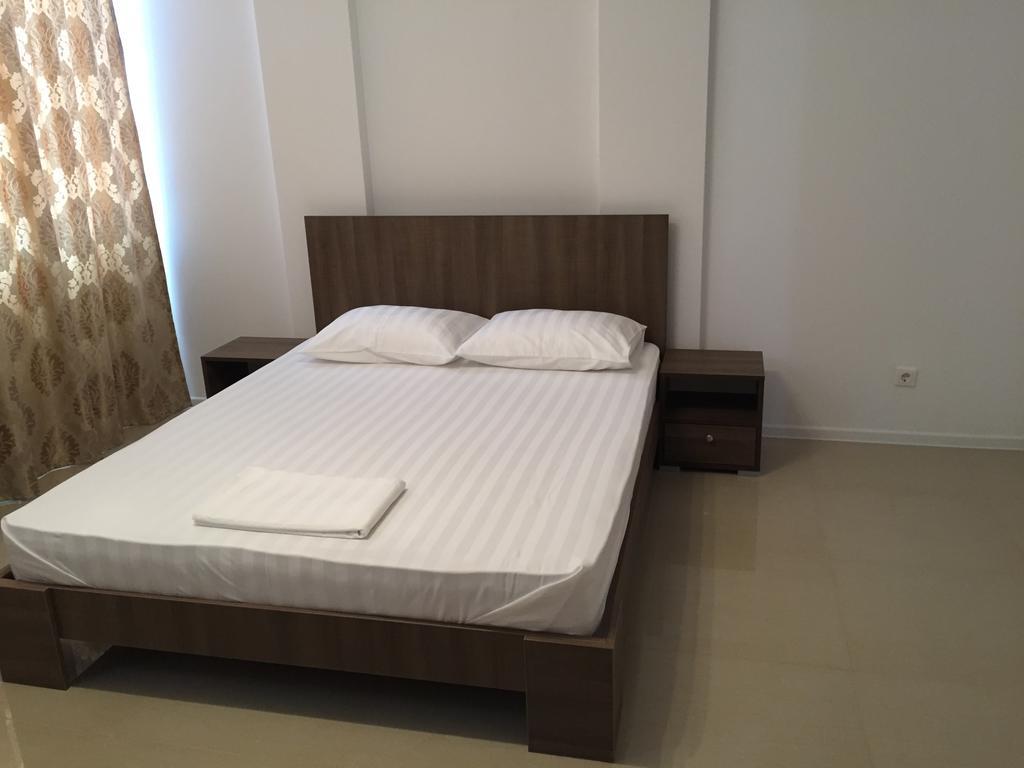Vilagio Apartments Нэводари Экстерьер фото