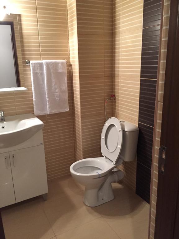 Vilagio Apartments Нэводари Экстерьер фото
