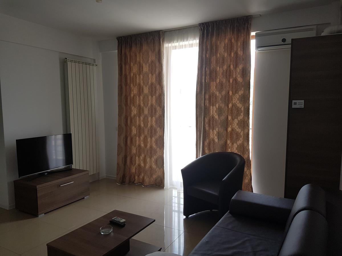 Vilagio Apartments Нэводари Экстерьер фото
